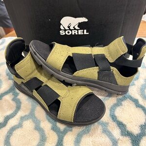 Sorel Olive and Black Gladiator Sandals